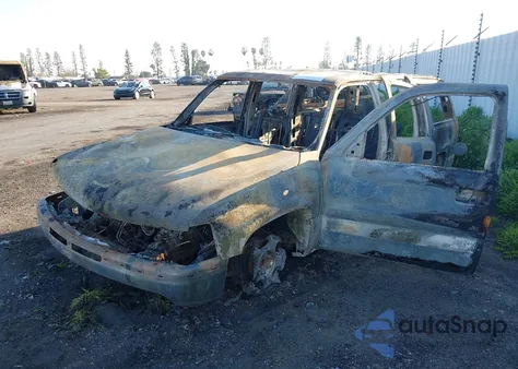 2005 Chevrolet Suburban 1500 Ls из США, поврежденный, VIN 3GNEC16Z45G232541